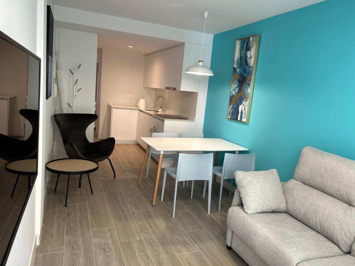 Apartamentos Breton 17 Suite Con Terraza Аликанте Екстериор снимка