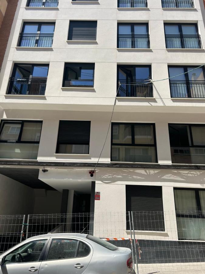 Apartamentos Breton 17 Suite Con Terraza Аликанте Екстериор снимка